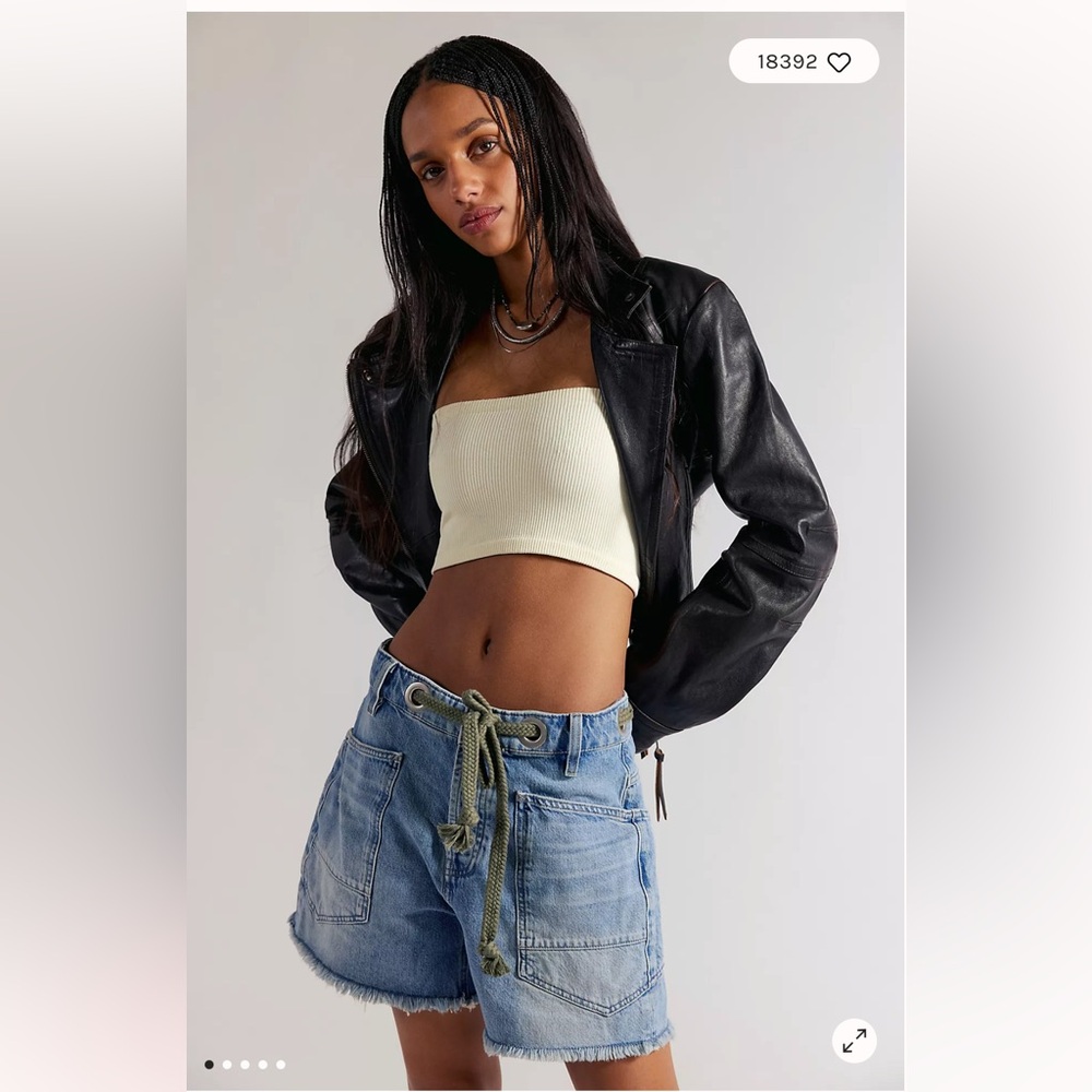 We The Free Moxie Barrel Shorts in Truest Blue